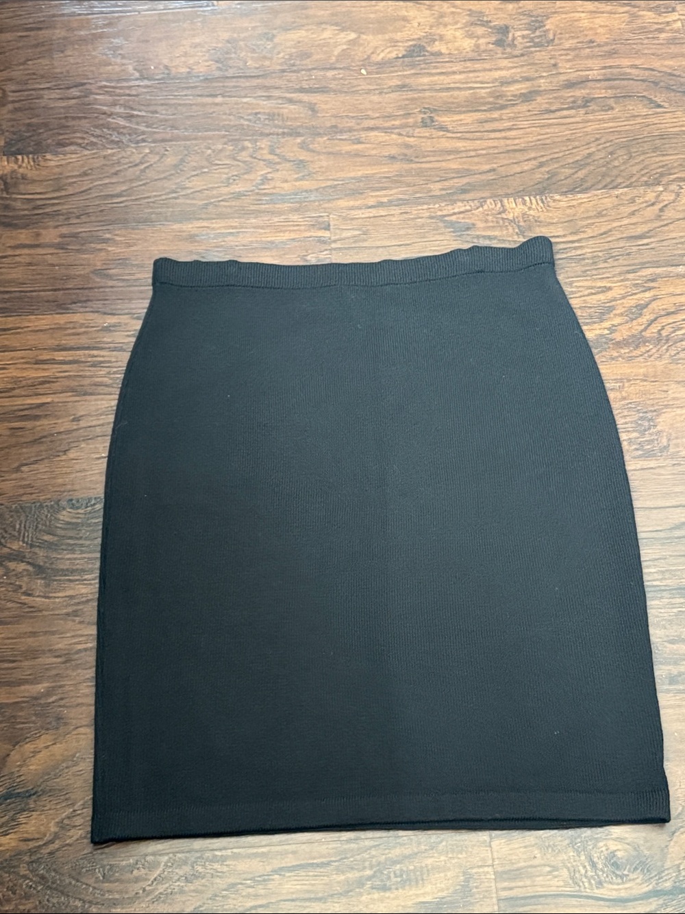 St. John Black Knit Pencil Skirt